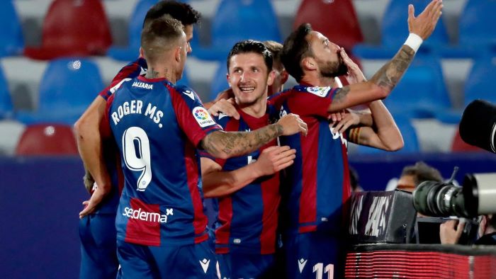 บาร์เซโลนา vs Levantte: Barca ไล่ตามคู่ฤดูกาล La Liga